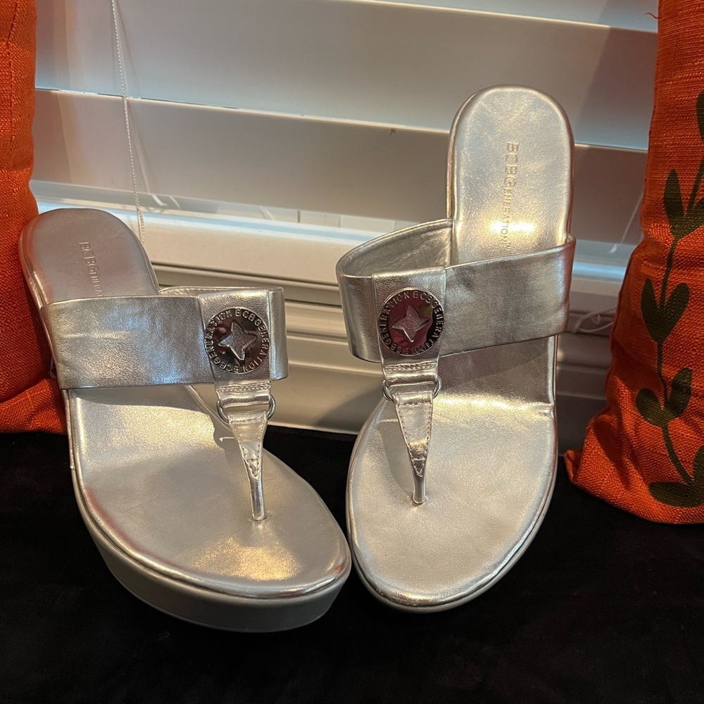 BCBGENERATION HEELS